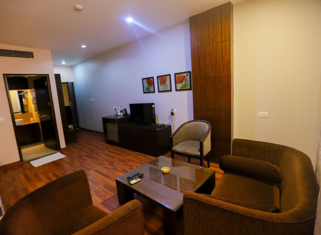 פארידבד Cs Boutique Hotel מראה חיצוני תמונה